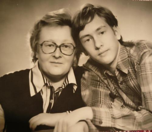 Н. Б. Рубинская с сыном К. С. Рубинским (1990 г.)